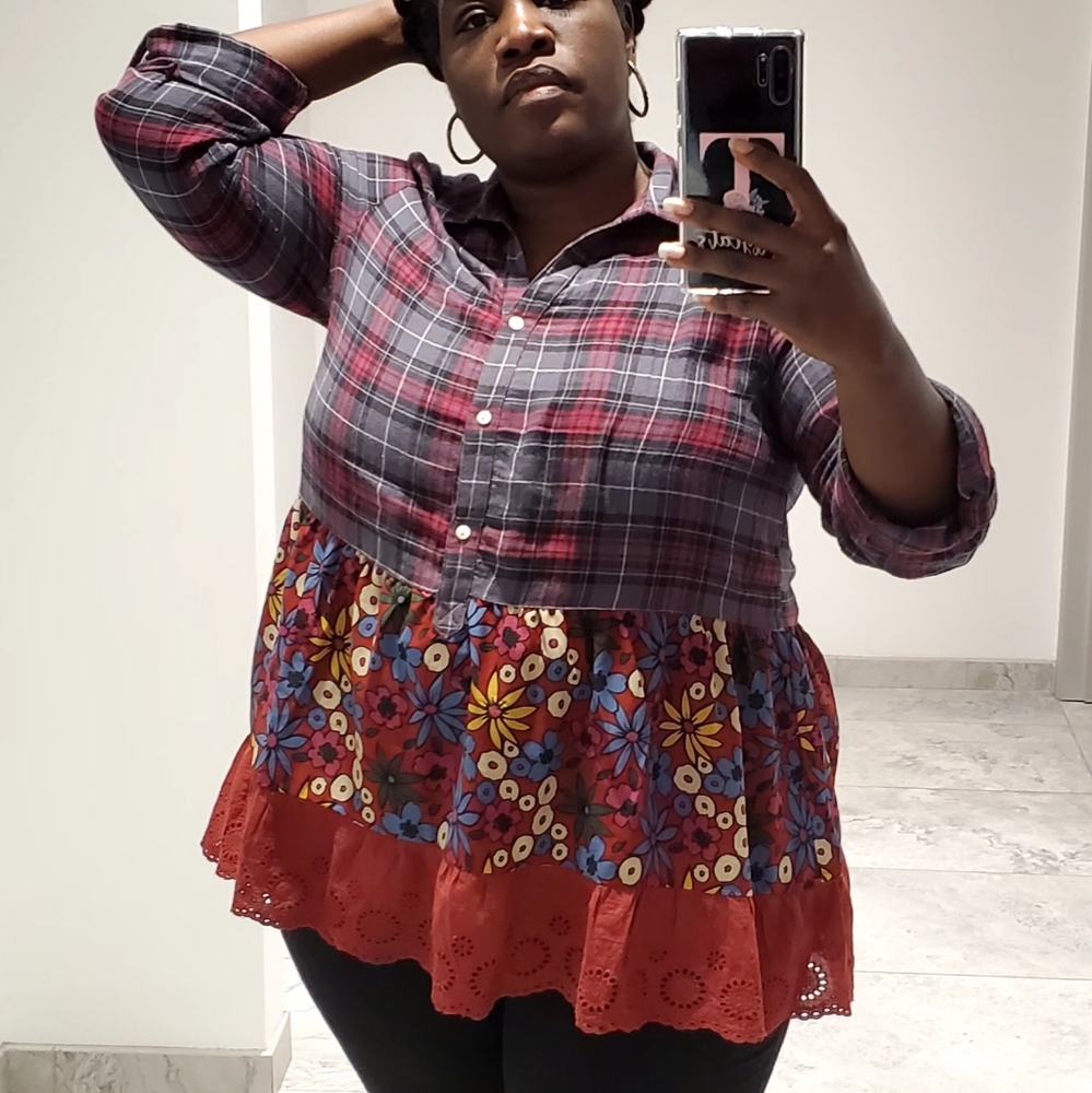 Plaid & Floral Lace Tiered Tunic Shirt
